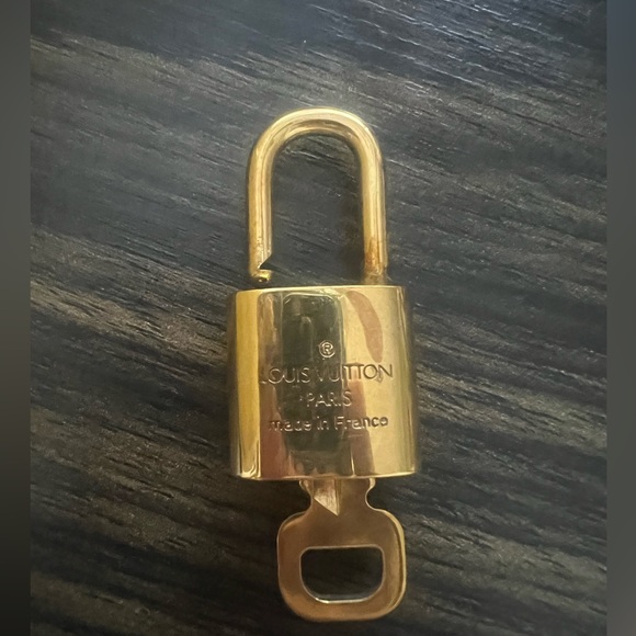 LV Lock and Key - Picture 2 of 3